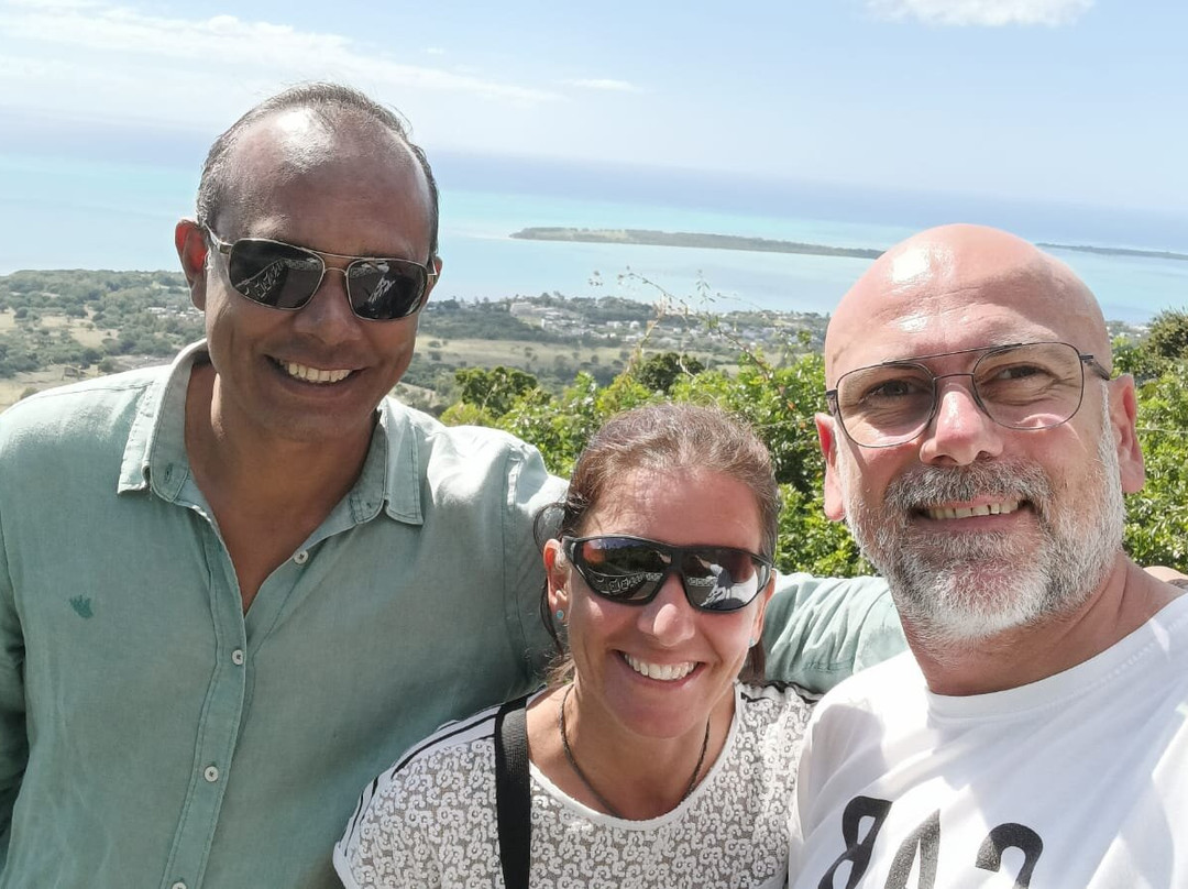 Jaun bocus Taxi Mauritius-蓝湾必去景点
