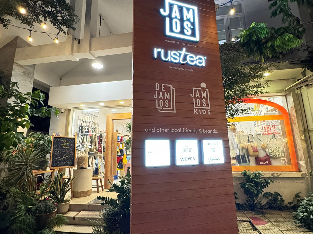 Jamlos_canvas-胡志明市必去景点