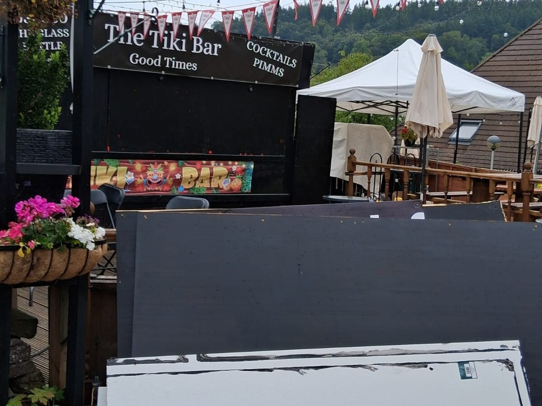 Neuadd Henllan主图