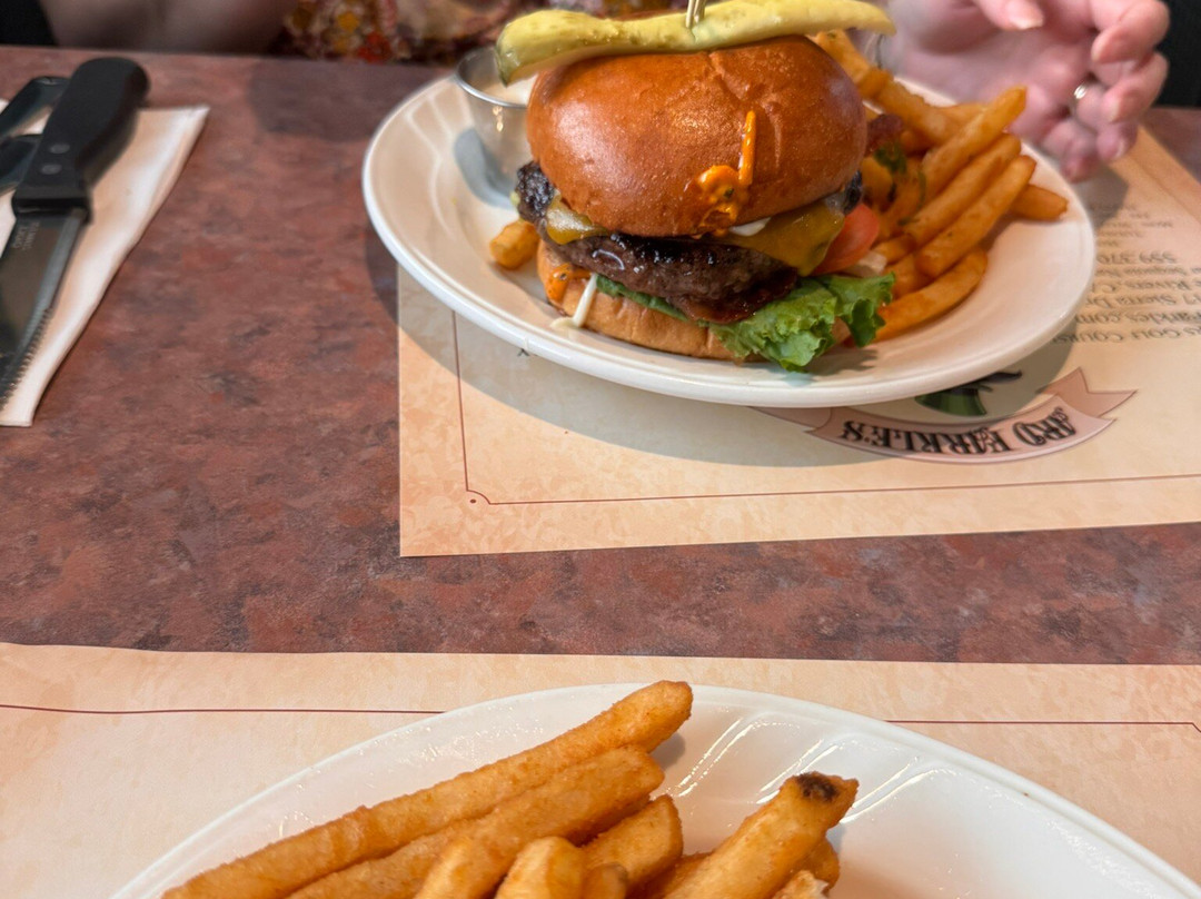 Ard Farkle's Grub And Grog