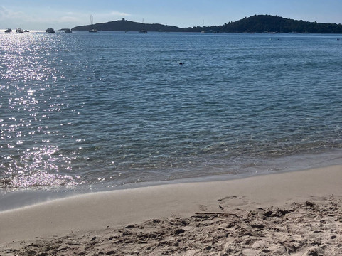 Plage De Pinarello-Sainte Lucie De Porto Vecchio必去景点