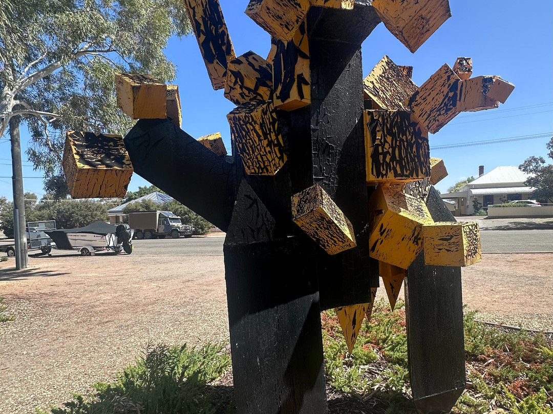 Pro Hart Gallery-布罗肯希尔必去景点