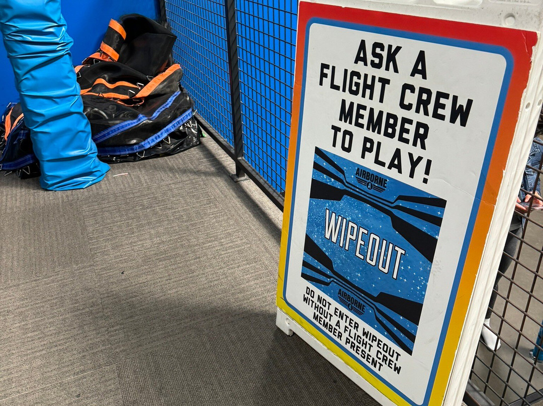 Airborne Trampoline Arena-德雷珀必去景点