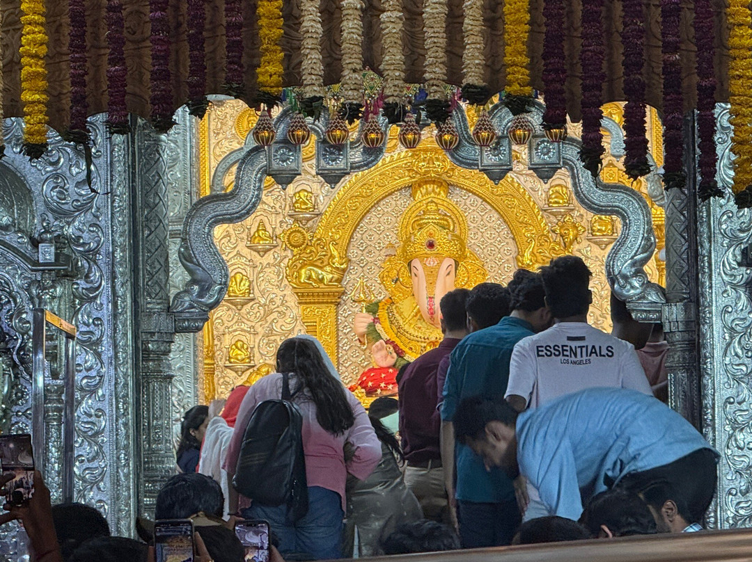 Dagadusheth Halwai Ganapati Temple-浦那必去景点