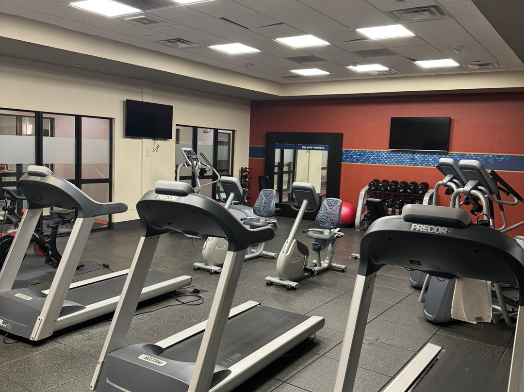 Hampton Inn Blue Ash Cincinnati主图