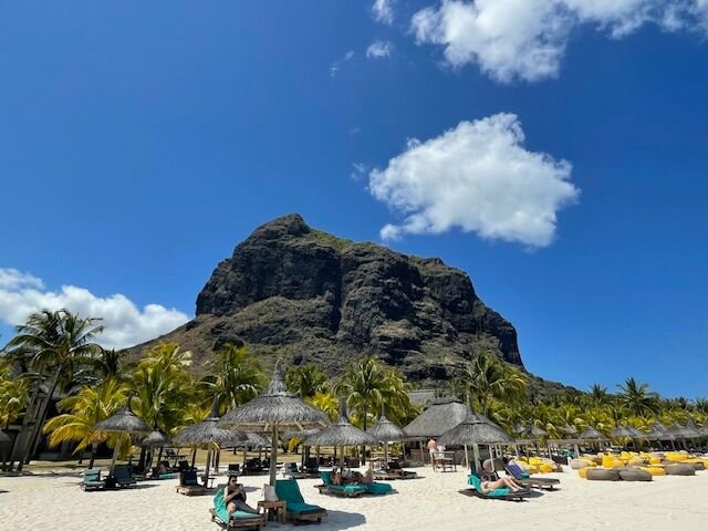 迪娜罗宾酒店高尔夫及水疗中心-泳池