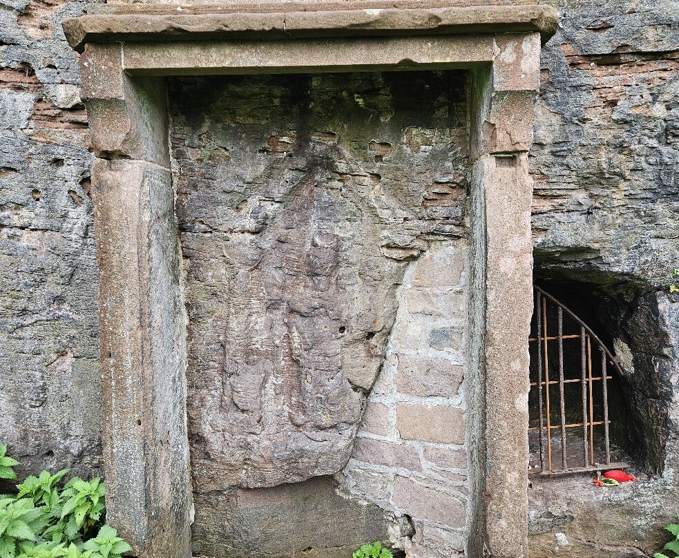 Statue of Minerva-切斯特必去景点