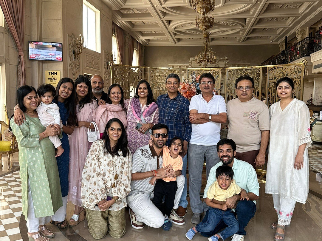 Hotel Hillock Ahmedabad主图