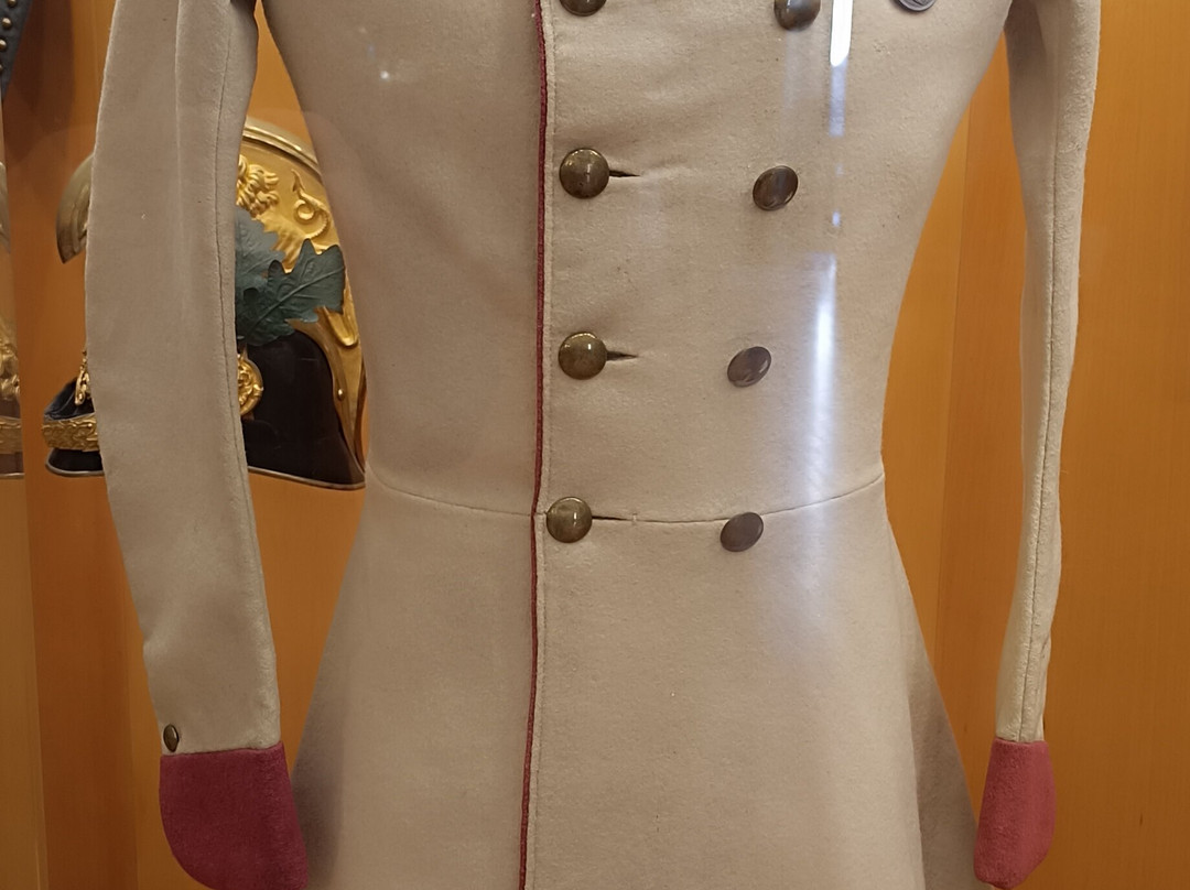 Mostra Permanente delle Uniformi Storiche-阿奇雷亚莱必去景点