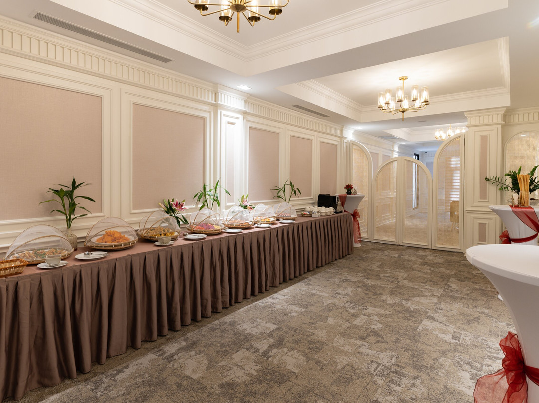 Anik Palace Hotel主图