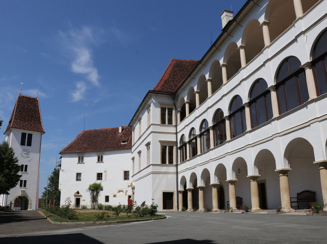 Schloss Seggau-Leibnitz必去景点