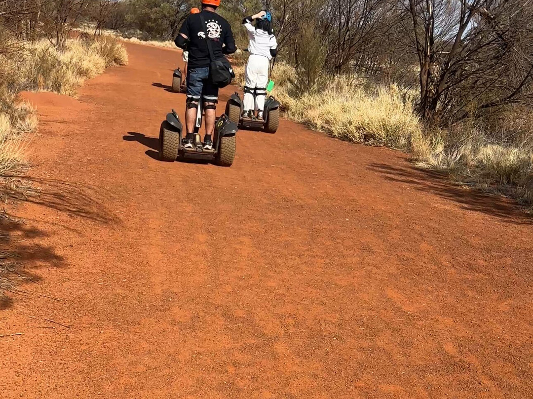 Uluru Segway Tours-乌鲁鲁-卡塔丘塔国家公园必去景点