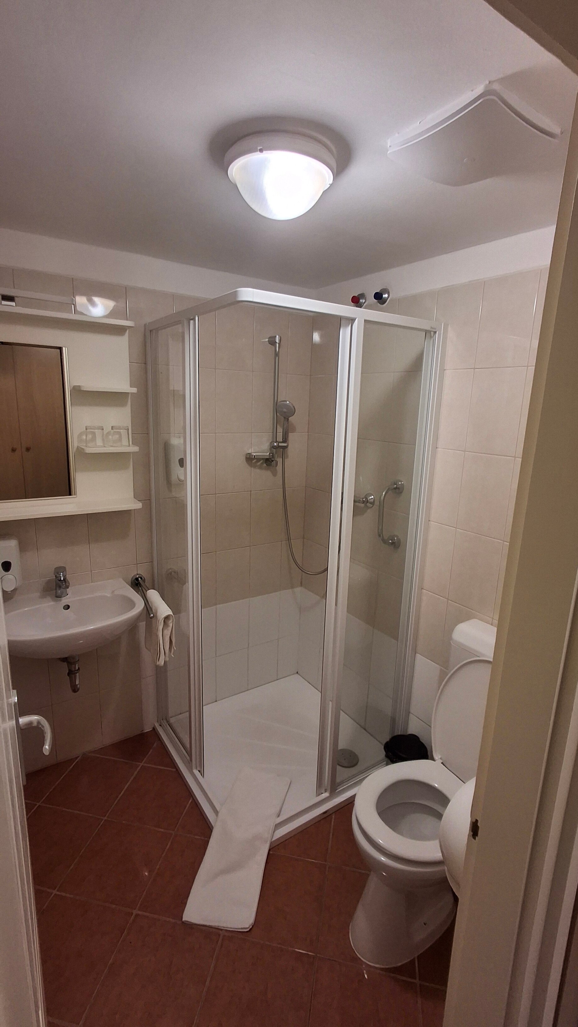 Tihany Yacht Club-客卧