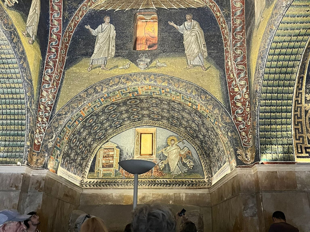 Academya Lingue-博洛尼亚必去景点