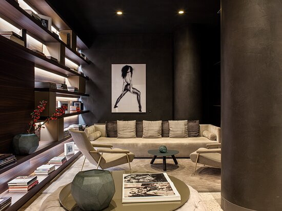 米兰公爵ME酒ME酒店主图