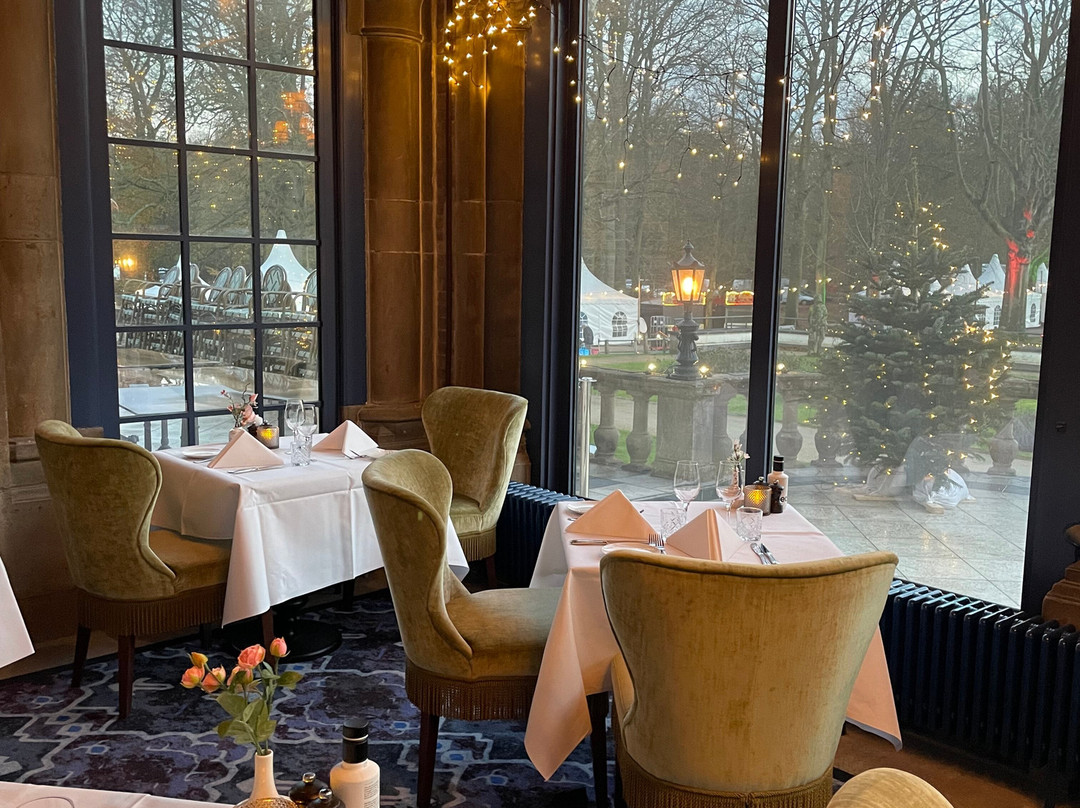 沙丘与克劳德堡庄园主图