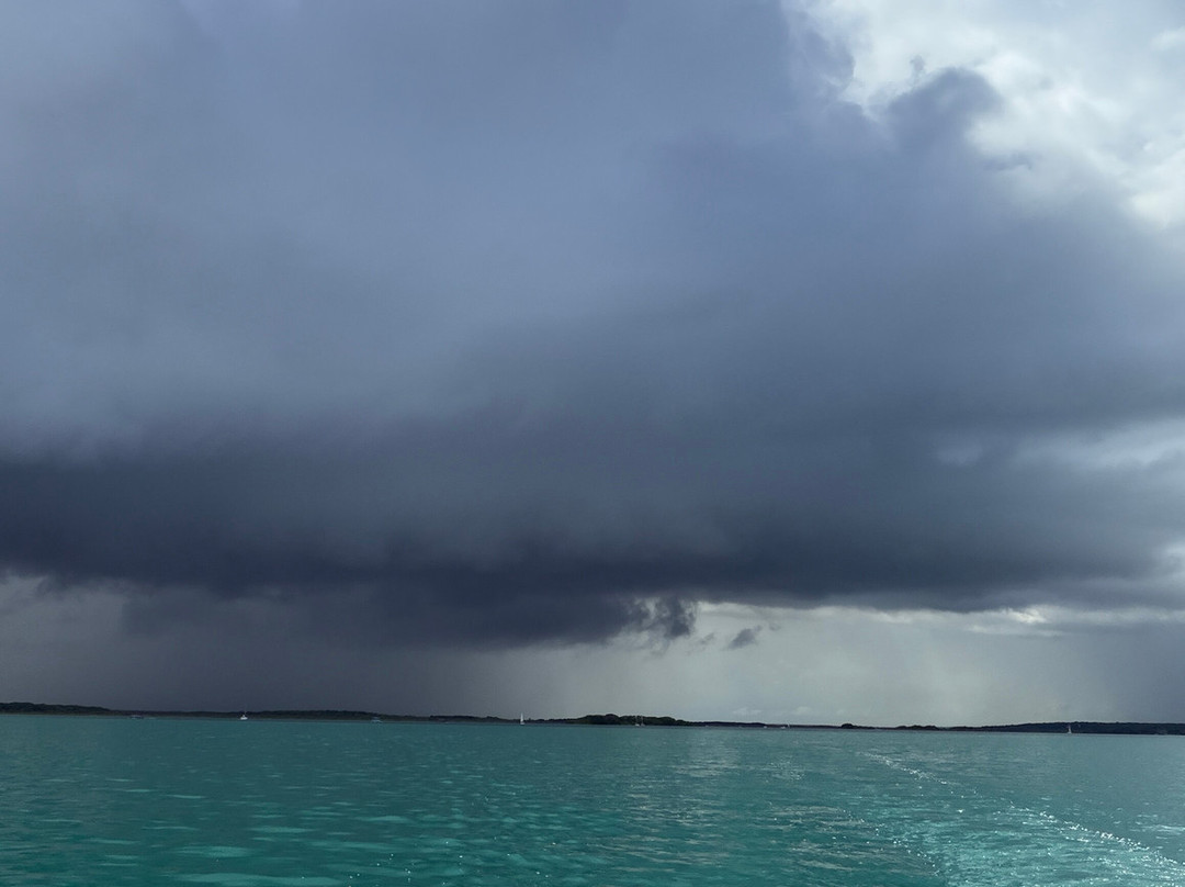 Veleando Ando Bacalar-Bacalar必去景点