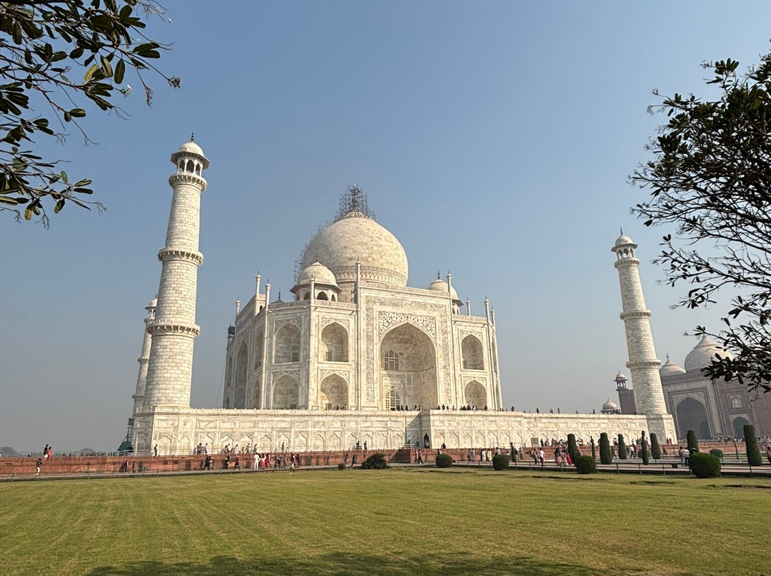 豪华大酒店主图