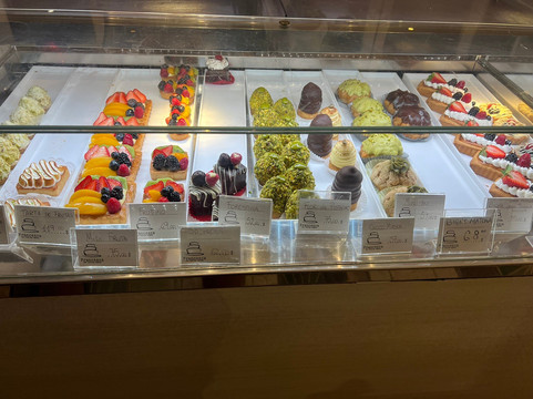 Francesca The Italian Bakery