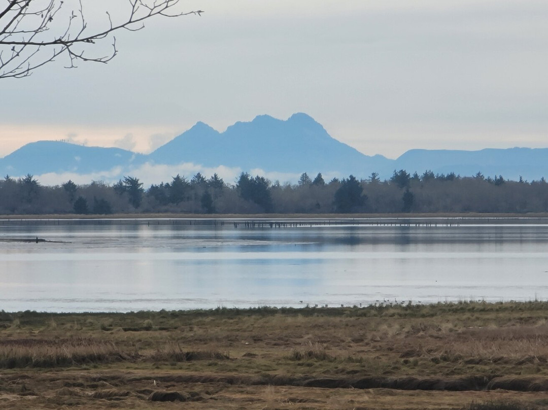 Baker Bay Retreat主图