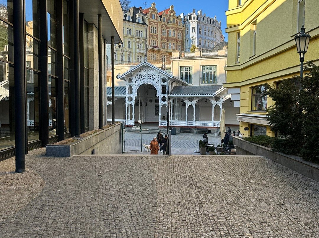 Mlýnská Kolonáda-卡罗维发利必去景点