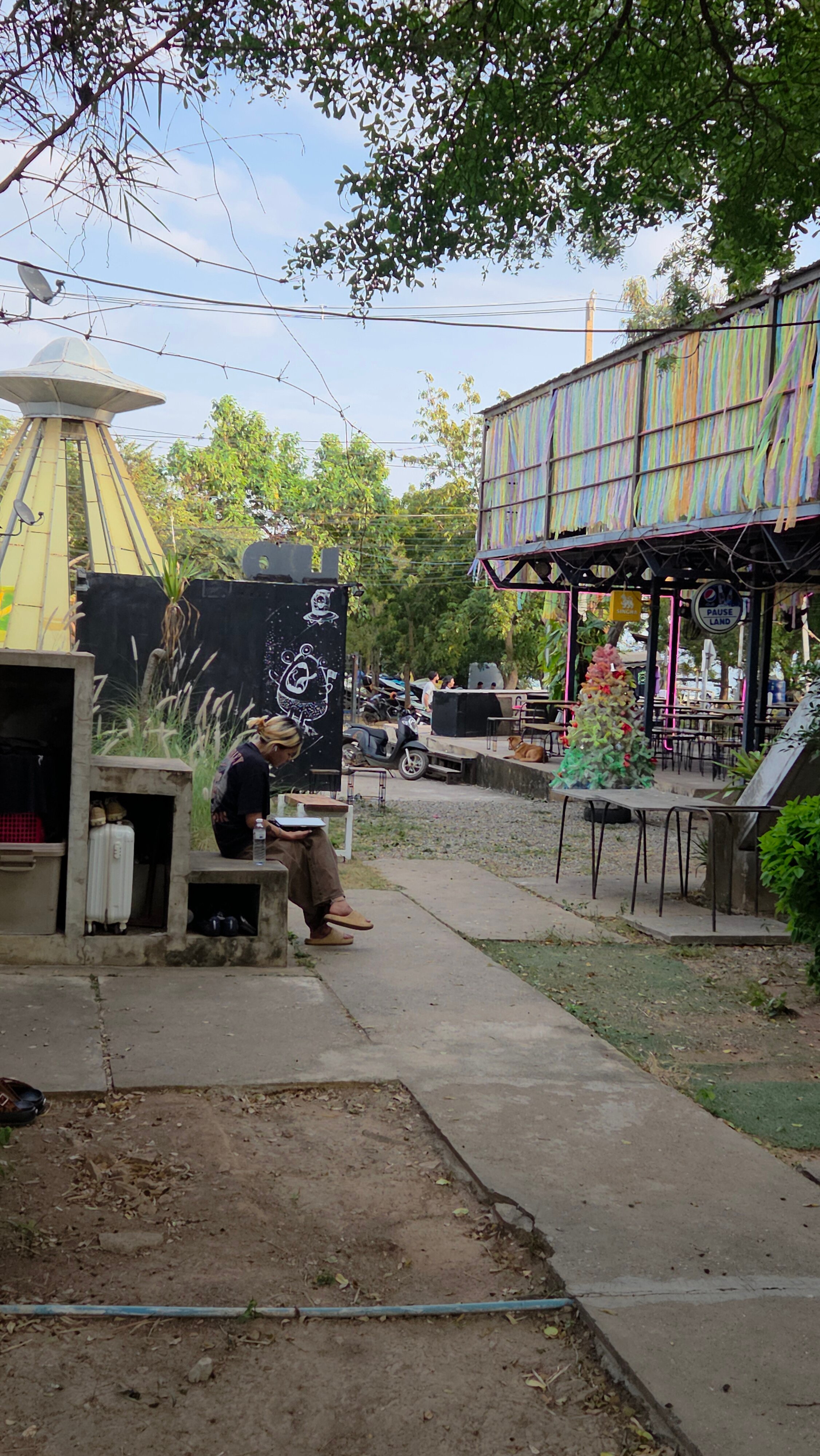 PAUSE度假村和酒吧-官方