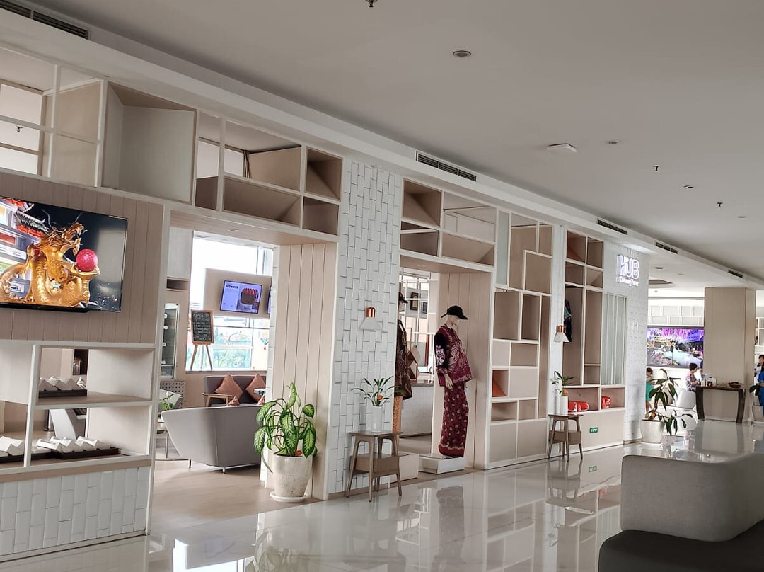 HARRIS Hotel & Conventions Bundaran Satelit Surabaya主图