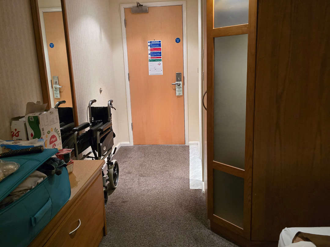 加的夫湾未来旅馆主图