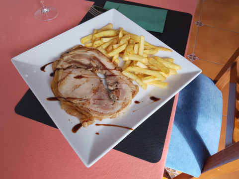 Restaurante El Secreto Prohibido