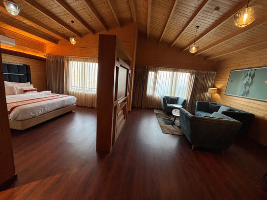 jüSTa Cliffend Resort & Spa, Mashobra主图