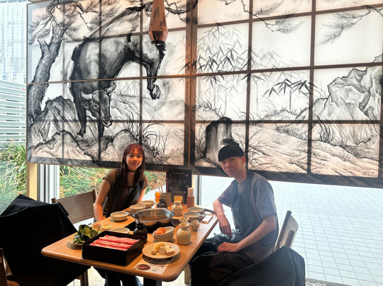 MO-MO-PARADISE Akihabara