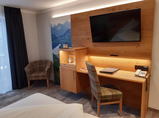 赫姆霍夫酒店主图