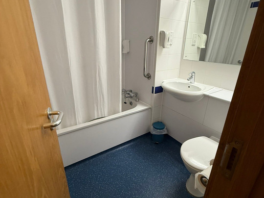 Travelodge Bicester Cherwell Valley M40主图