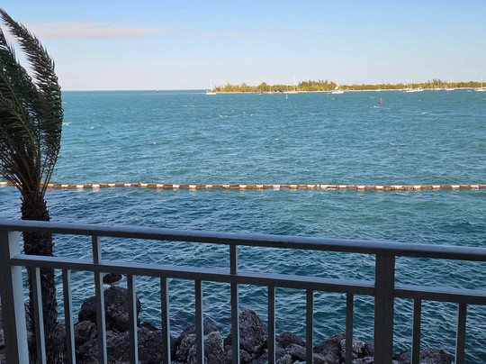 码头屋Spa度假酒店主图