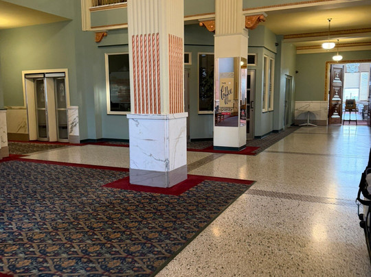 Finlen Hotel and Inn主图