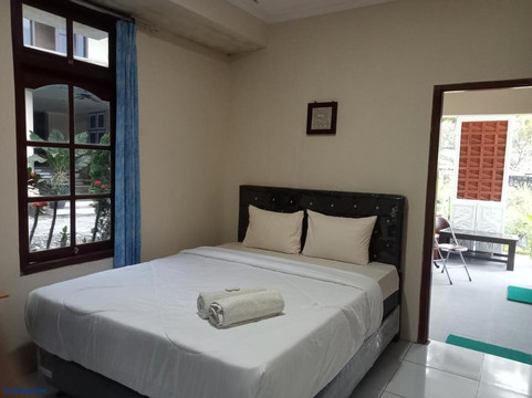 Pakemsari Resort Hotel