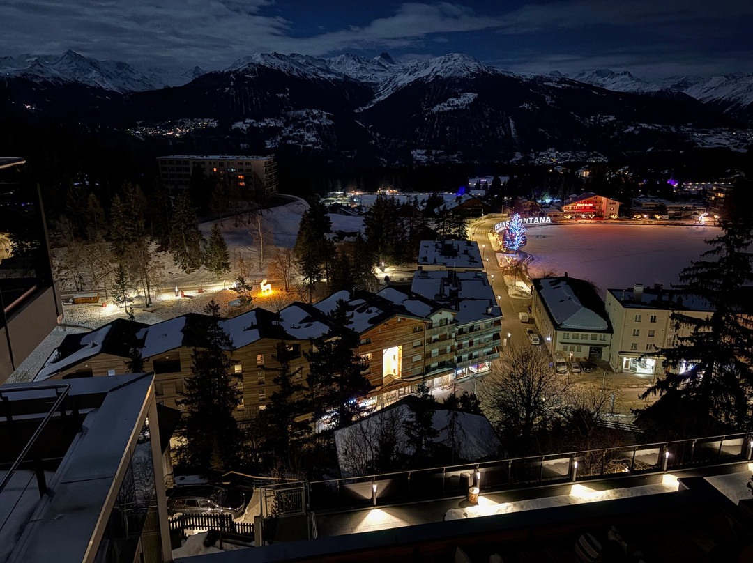 克莱恩大使酒店主图