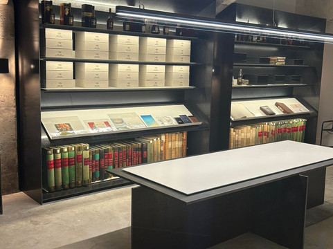 Martell Cognac's Visitors Center-干邑必去景点