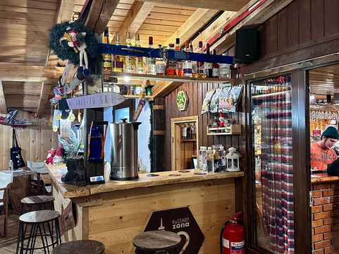 reSTART zona 82 SKI & SNOWBOARD SCHOOL-帕泊洛沃必去景点