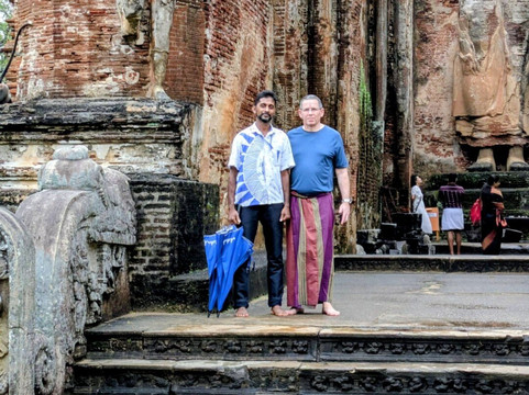 Bee Travels-康提必去景点