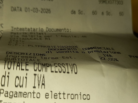 索尔斯温泉酒店主图