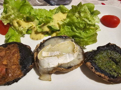 Les Pommes Tapées-Turquant必去景点