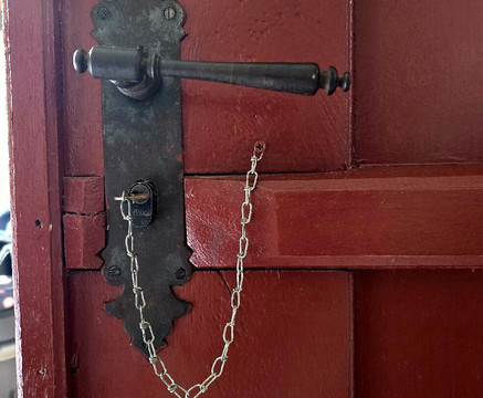 阿劳霍巴兹利奥旅馆主图