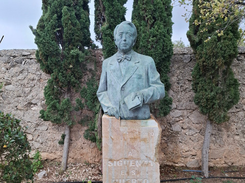 Castillo de Polop-Polop必去景点