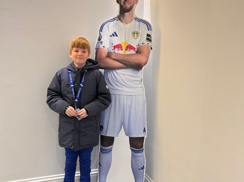 Leeds United Football Club-利兹必去景点