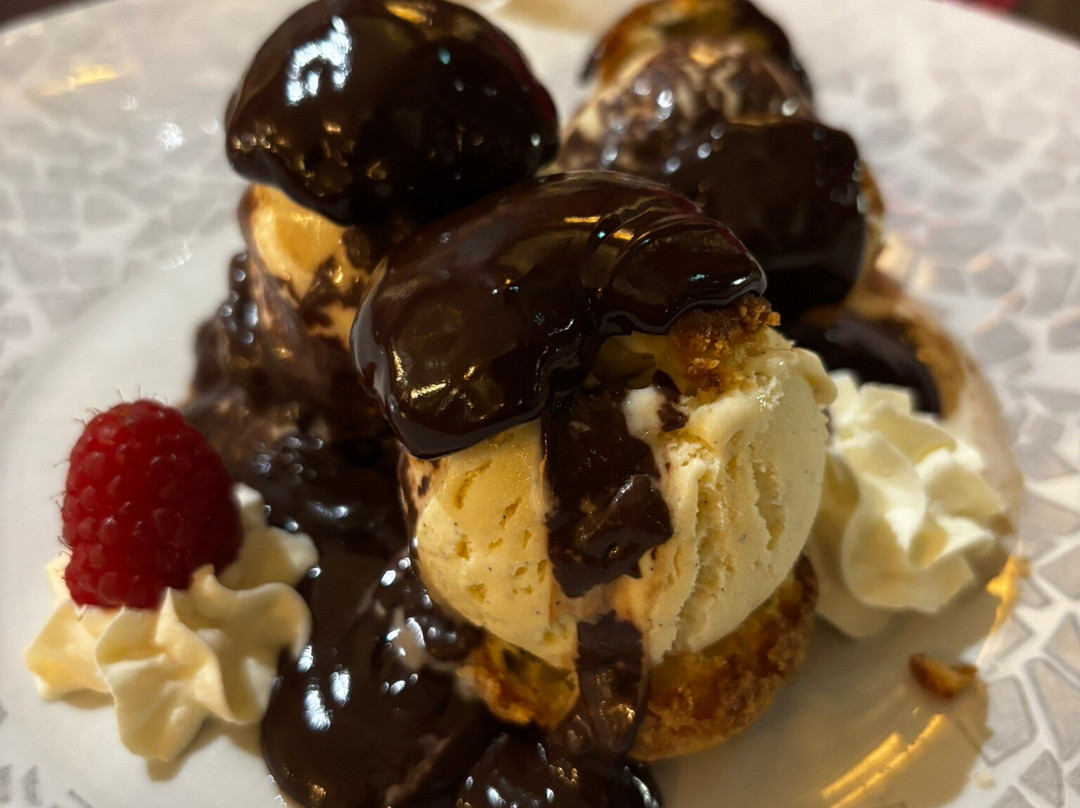 索雷尔勒旺旅馆主图