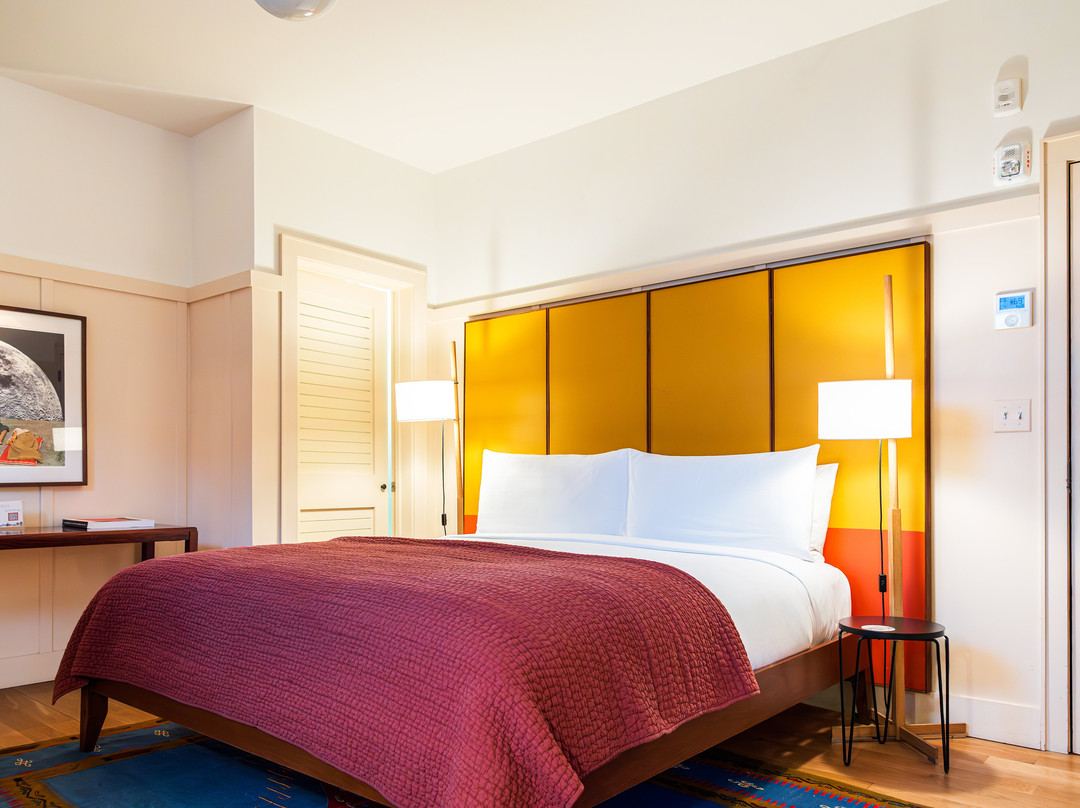Hotel Kinsley主图