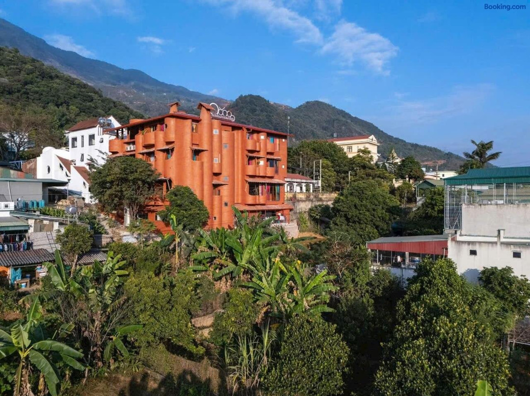 Nang Hotels