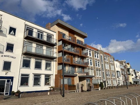 海滨精品酒店-官方