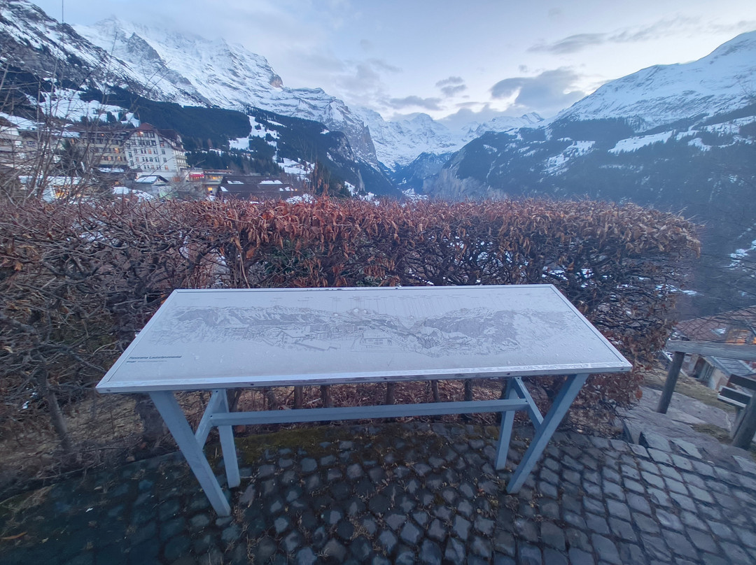 Evangelisch-reformierte Kirche Wengen-翁根必去景点